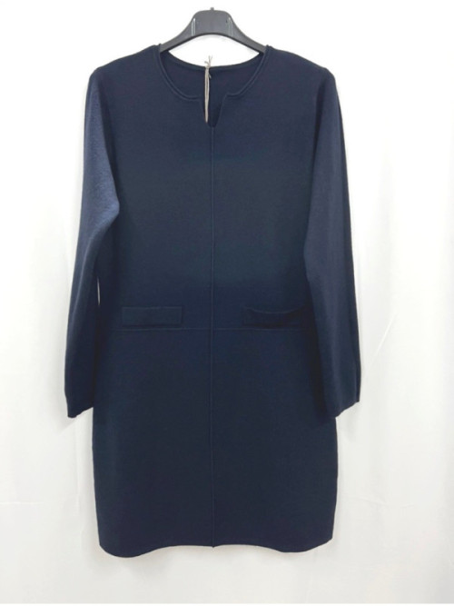 Robe droite courte col rond en maille Robe droite courte col rond en maille