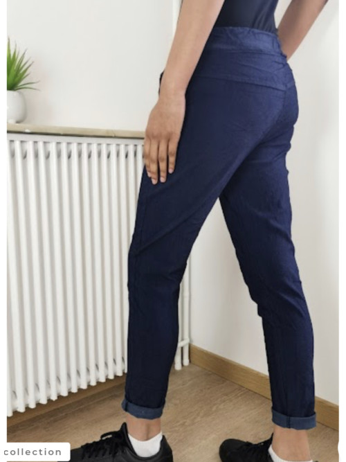 Pantalon jogging froissé