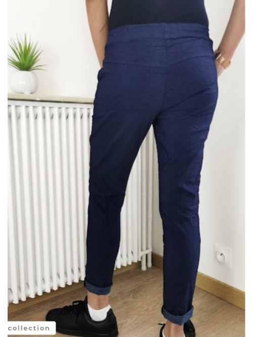 Pantalon jogging froissé