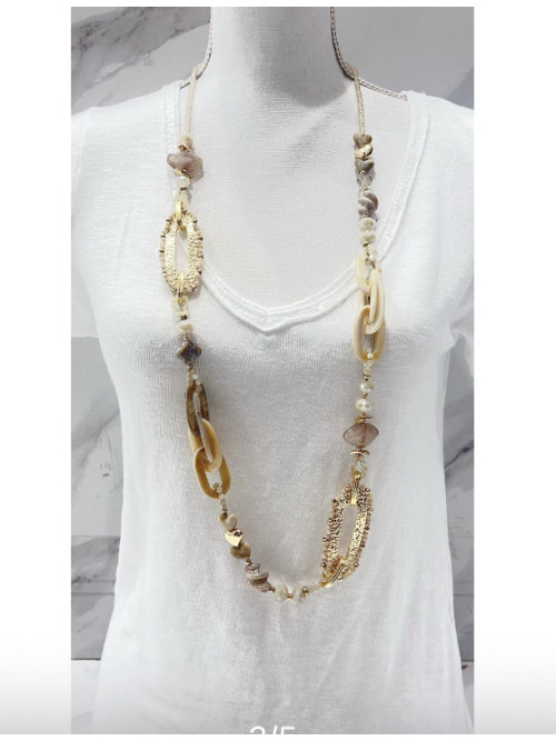 Collier fantaisie