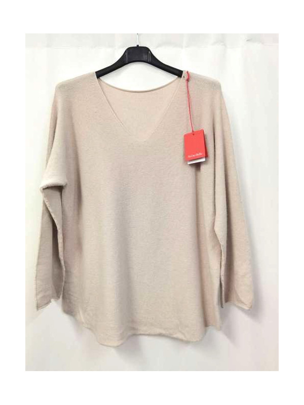 Pull fin col V coupe droite sans laine.