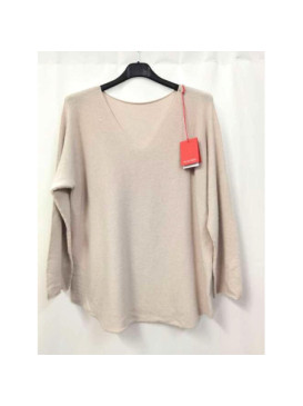 Pull fin col V coupe droite sans laine.