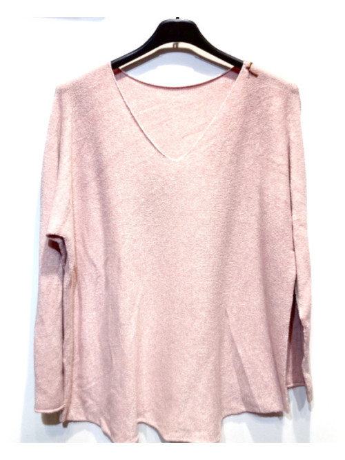 Pull fin col V coupe droite sans laine.