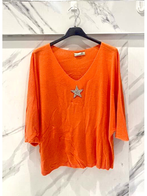 Pull fin col V avec étoile strass manches chauve-souris trois-quart