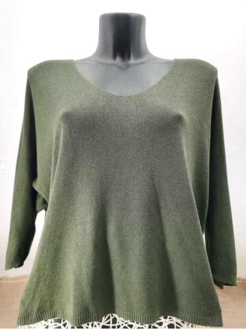 Pull fin col arrondi manches chauve-souris trois-quart