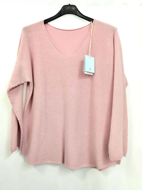 Pull fin col V coupe droite sans laine.