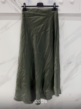Jupe longue en satin unie -...