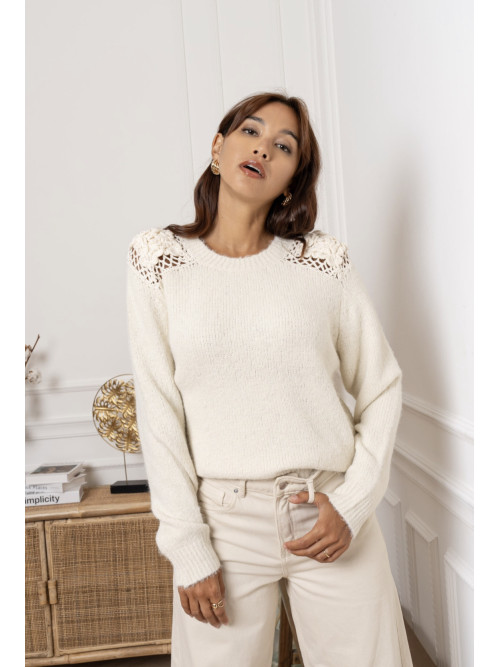 Pull col rond manches longues avec crochet aux épaules Kilky