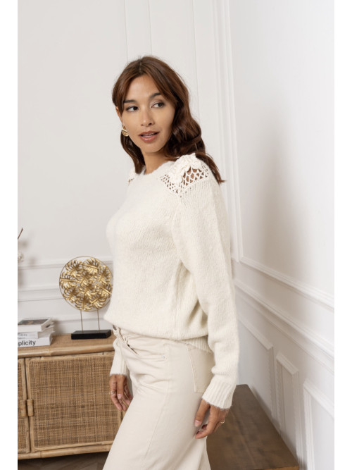 Pull col rond manches longues avec crochet aux épaules Kilky