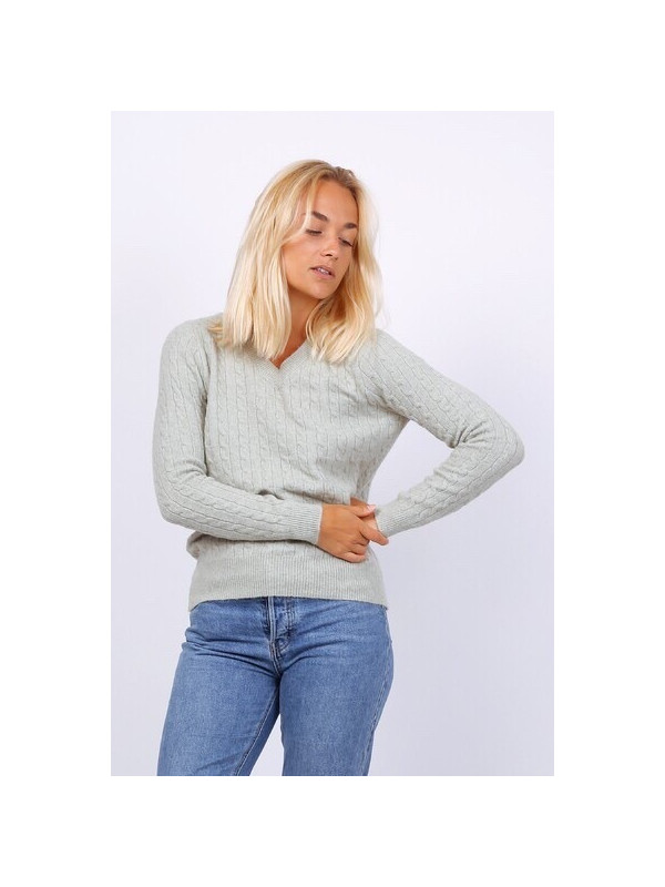Pull torsadé col V manches longues