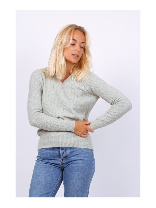 Pull torsadé col V manches longues