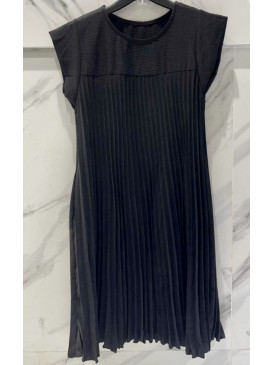 Robe plissée courte manches...
