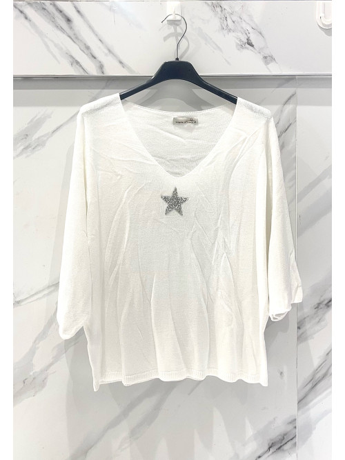Pull fin col V avec étoile strass manches chauve-souris trois-quart