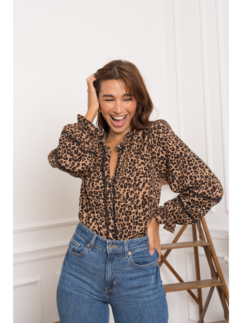 Chemise manches longues col frou-frou imprimé léopard