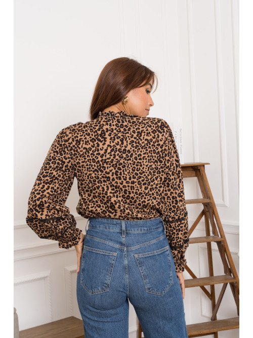 Chemise manches longues col frou-frou imprimé léopard