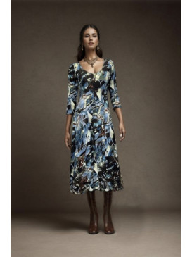 Robe longue évasée imprimée...
