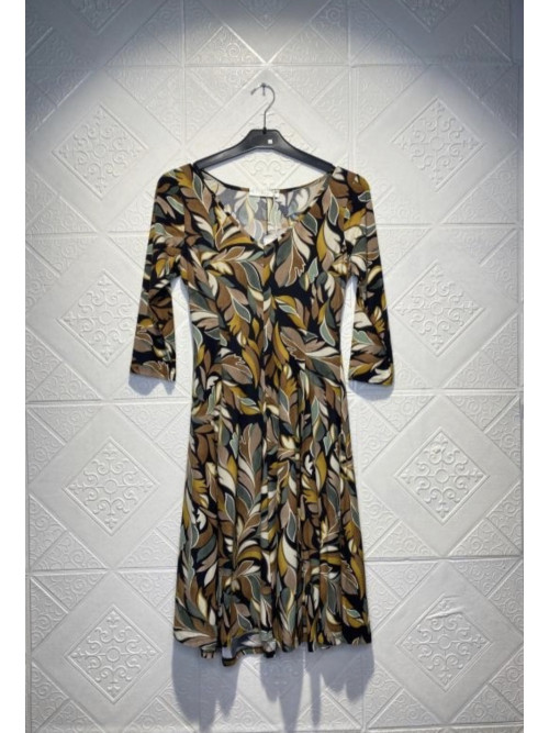 Robe courte imprimée décolleté V manches 3/4