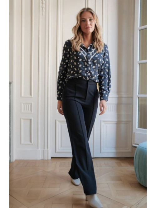 Chemise manches longues unie avec broderies fleurs