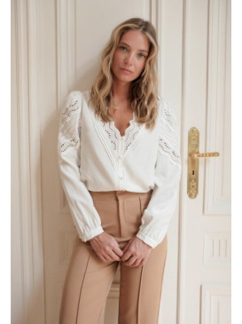 Chemise col V manches...