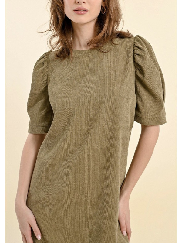 Robe velours fin col rond manches courtes
