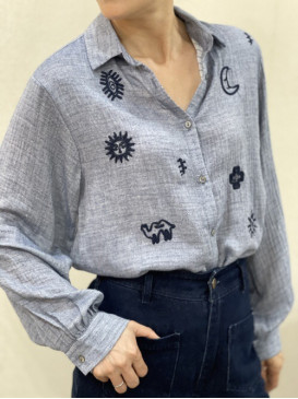 Chemise brodée couleur jean...