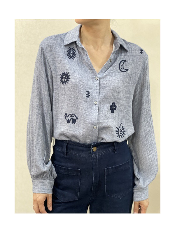 Chemise brodée couleur jean manches longues