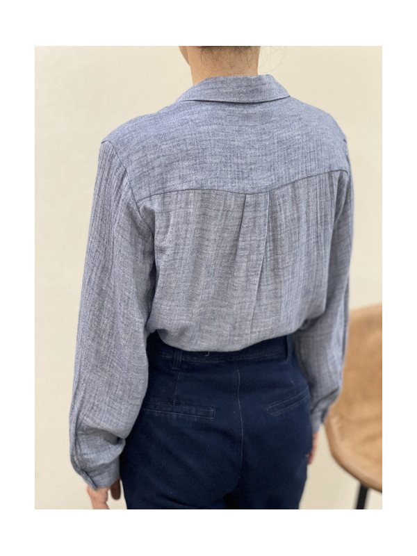 Chemise brodée couleur jean manches longues