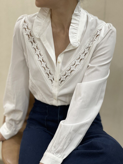 Chemise avec guipure ajourée manches longues