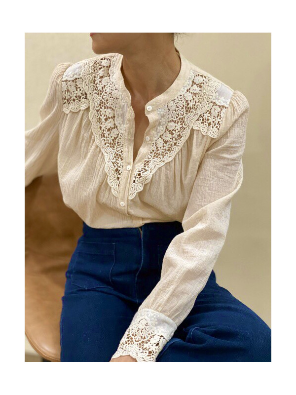 Chemise avec plastron guipure ajouré