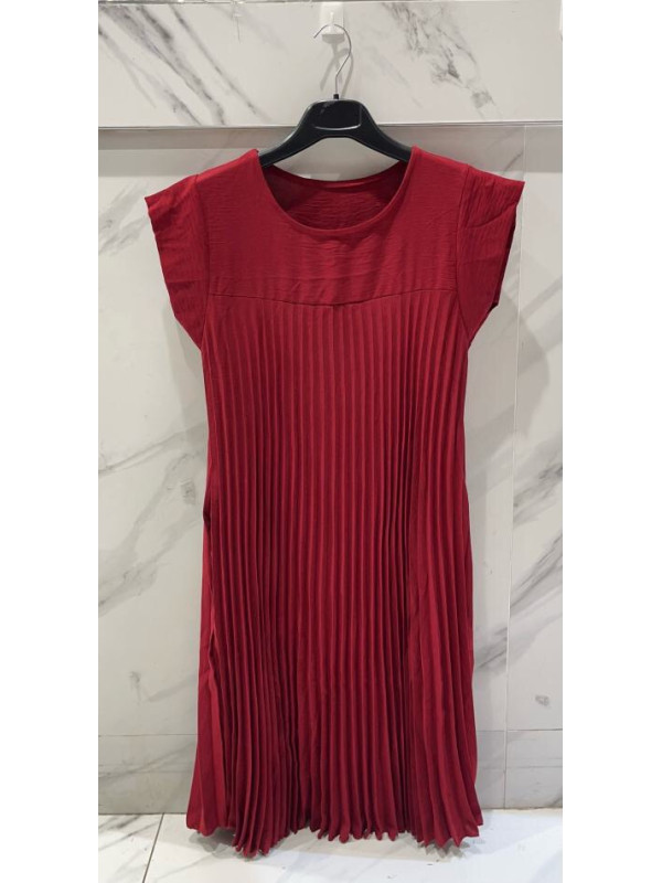 Robe plissée courte manches courtes