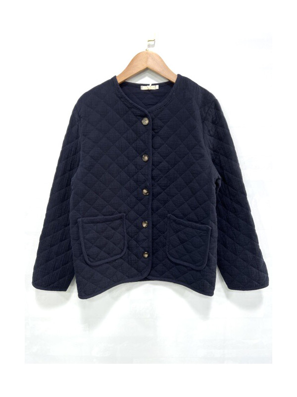 Veste matelassée col rond boutons