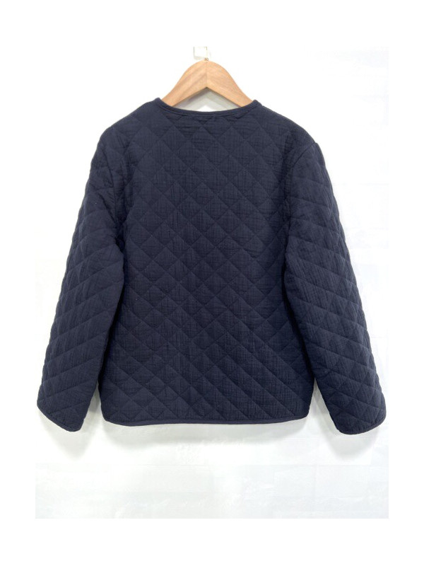 Veste matelassée col rond boutons
