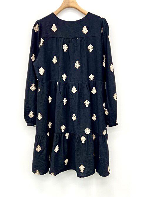 Robe courte col V motifs brodés