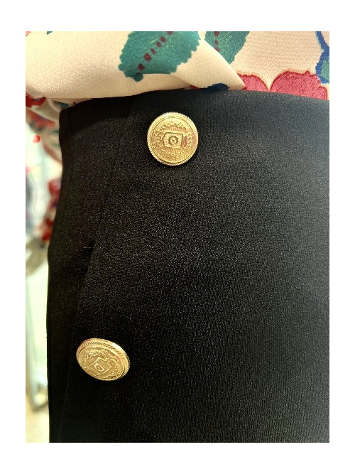 Pantalon à pont et boutons dorés
