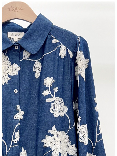 Robe courte col chemises motifs brodés