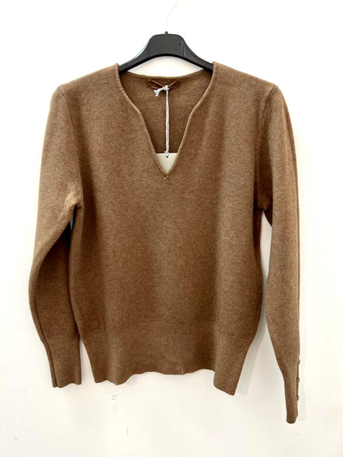 Pull court col tunisien