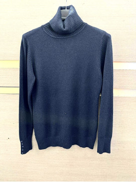 Pull col roulé manches...