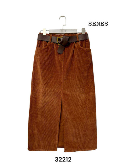 Jupe velours fendue devant avec ceinture