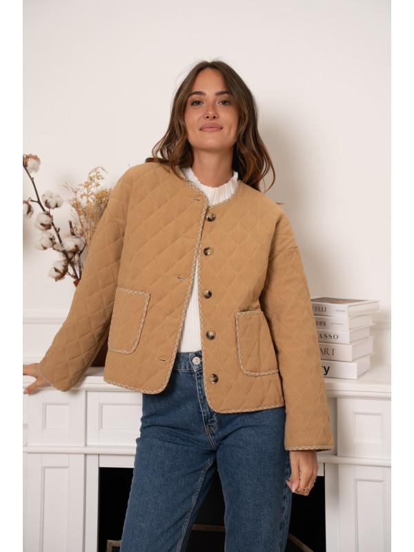 Veste matelassée col rond boutons