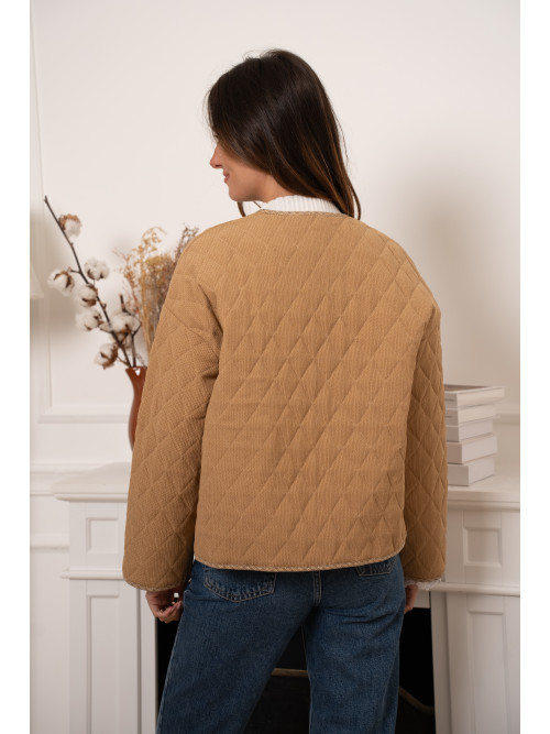 Veste matelassée col rond boutons
