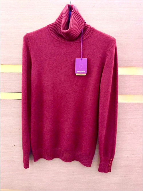 Pull col roulé manches longues avec petits boutons