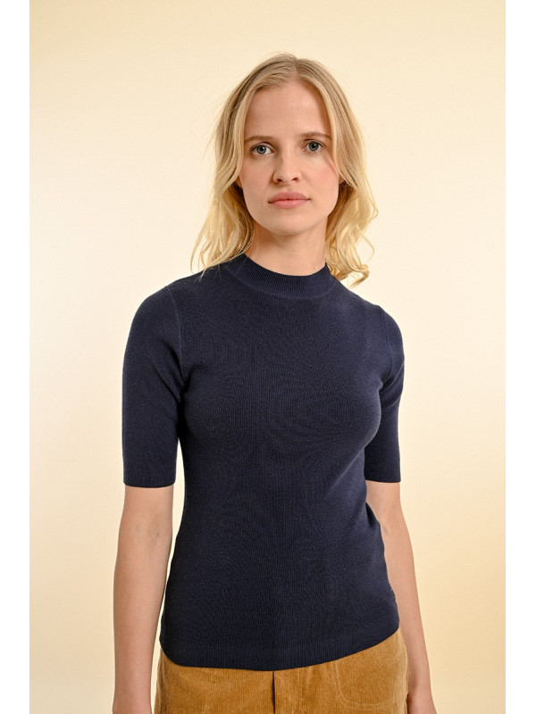 Pull col montant manches courtes