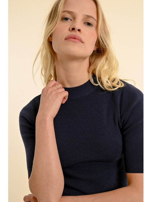 Pull col montant manches courtes