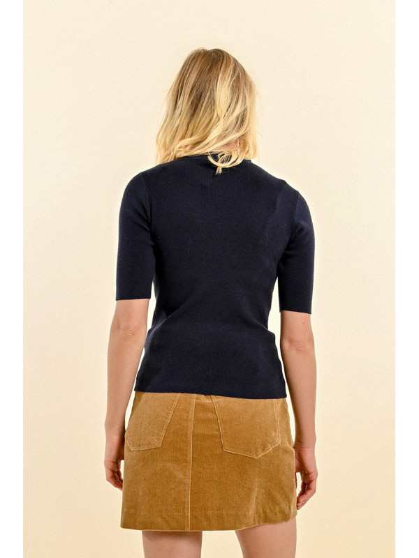 Pull col montant manches courtes