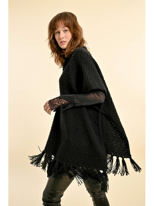 Poncho long frangé col roulé