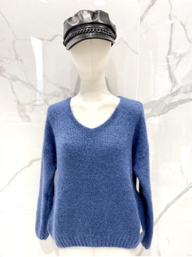 Pull col V droit manches...