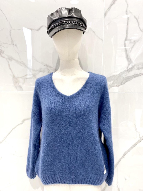 Pull col V droit manches longues