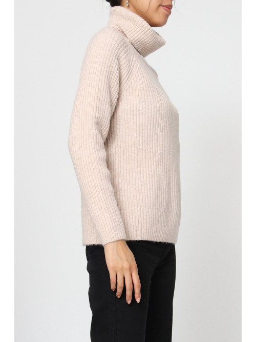 Pull col roulé côtelé manches longues