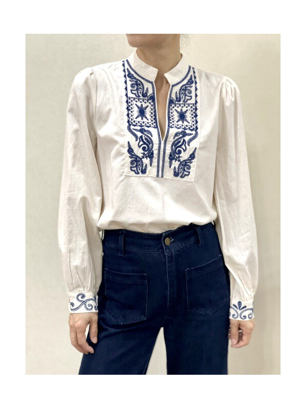 Chemise manches longues plastron brodé