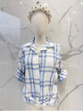Chemise longue à carreaux...